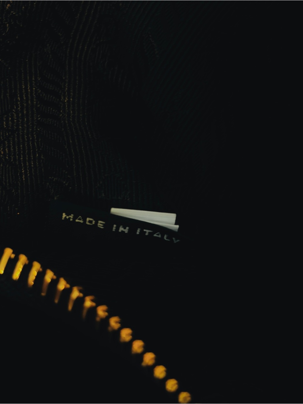 Prada Re-Edition Mini Velvet Bag - Picture 10 of 14